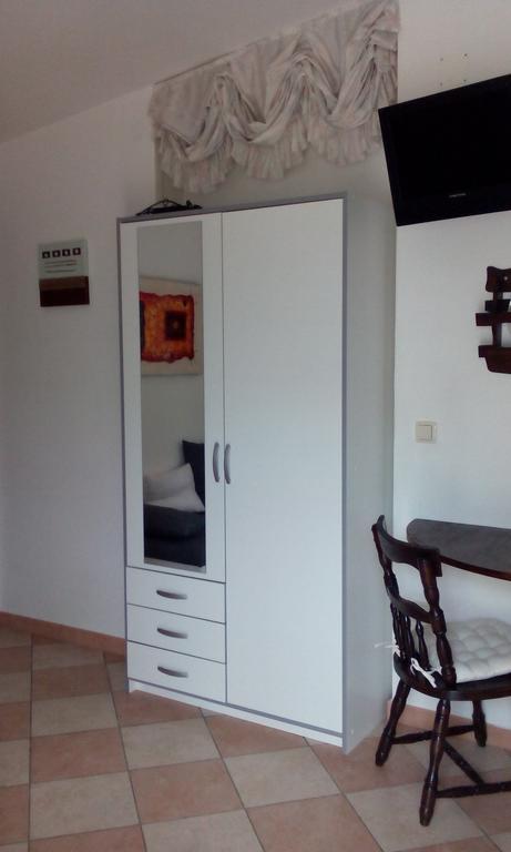 Apartment Tuja Jadrtovac Номер фото